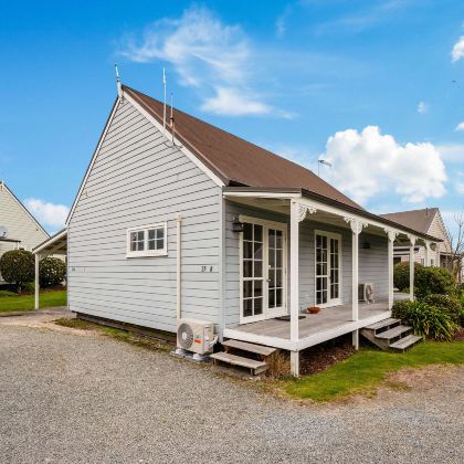Hotels Near Huka Prawn Park Taupo Trip Com