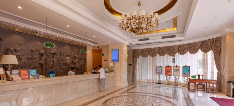 维也纳酒店(南雄时代广场店)图片