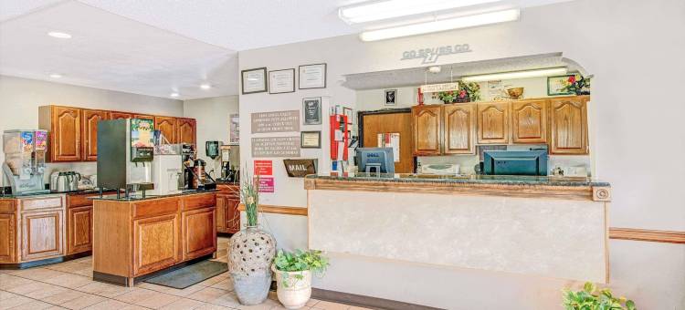 圣安东尼奥-嘉年华温德姆速8酒店(Super 8 by Wyndham San Antonio/Fiesta)图片