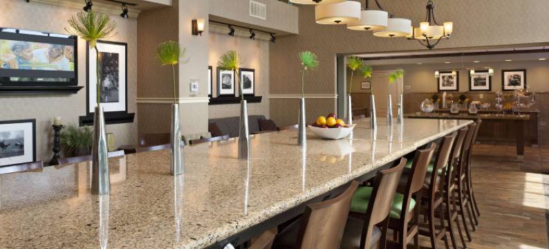 林肯东北I 80号欢朋套房酒店(Hampton Inn & Suites Lincoln Northeast/I-80)图片