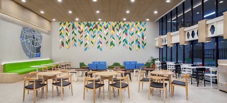 丹绒卡朗波普酒店(Pop! Hotel Tanjung Karang)图片