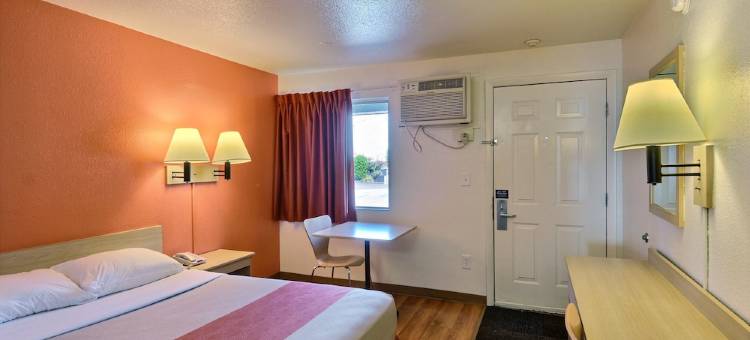纳舒厄6号汽车旅馆(Motel 6 Nashua, NH - North)图片