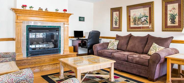 北戴顿舒适套房酒店(Comfort Inn & Suites Dayton North)图片