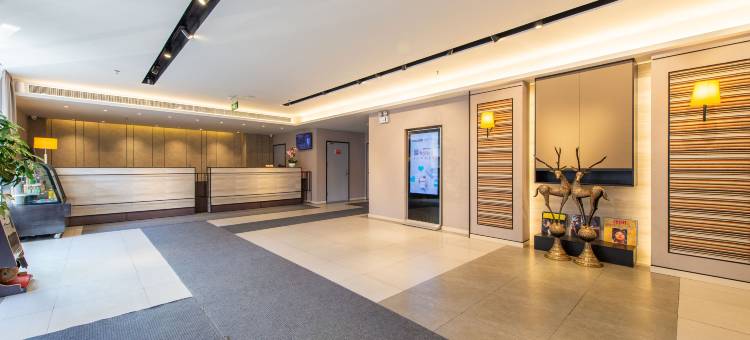 如家精选酒店(丹东鸭绿江大桥断桥景区火车站店)图片