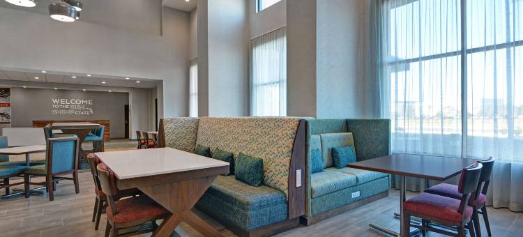 米德尔堡欢朋套房酒店(Hampton Inn & Suites by Hilton Middleburg)图片