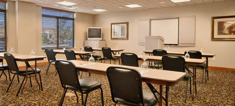 锡达福尔斯滑铁卢智选假日套房酒店(Holiday Inn Express & Suites Cedar Falls - Waterloo)图片