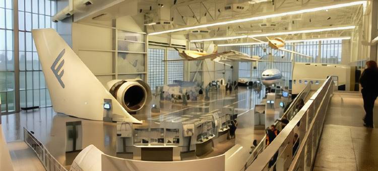 贝斯特韦斯特领航者套房行政住宅酒店(Best Western Plus Navigator Inn  Suites)图片