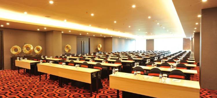 泗水阿里亚中心酒店(Aria Centra Surabaya)图片