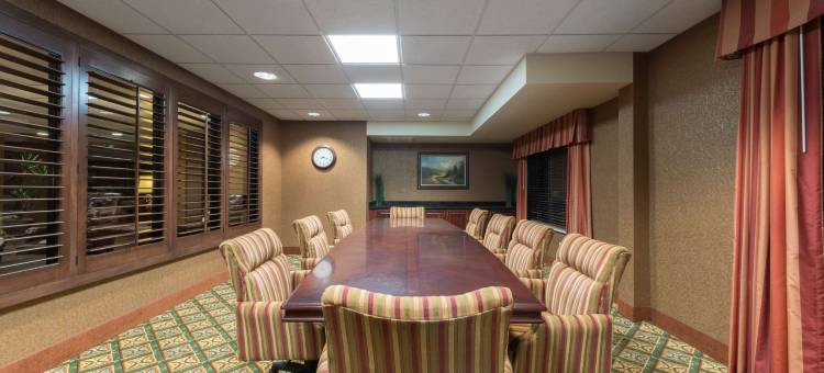 Big Country Hotel & Suites, SureStay Collection by BW图片