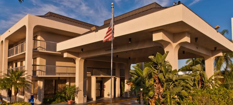 棕榈滩国际机场凯艺酒店(Quality Inn Palm Beach International Airport)图片