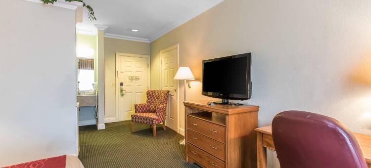 创立塔舒适酒店(Comfort Inn at Founders Tower)图片