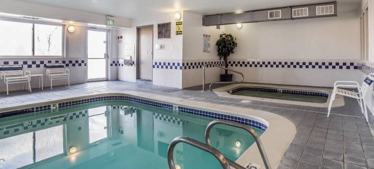 肯纳威克里奇兰舒适酒店(Comfort Inn Kennewick Richland)图片