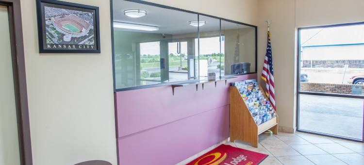 贝尔顿伊克诺旅馆- 堪萨斯城南部(Econo Lodge Belton - Kansas City South)图片