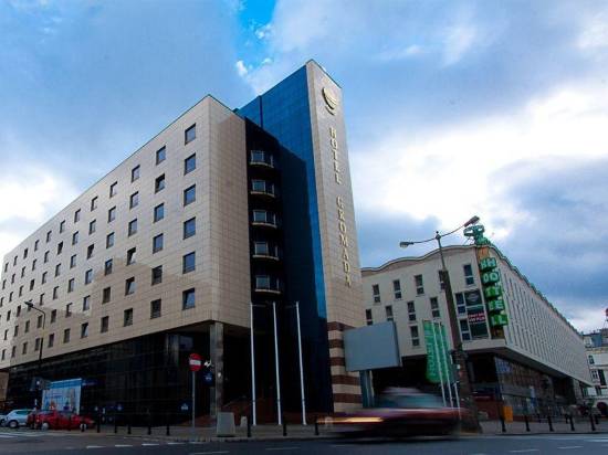 格羅馬達華沙中心酒店