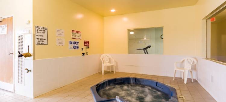 奥马哈查尔科品质酒店及套房(Quality Inn & Suites Omaha Chalco)图片