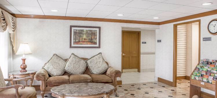 普林斯顿附近凯艺酒店(Quality Inn Near Princeton)图片