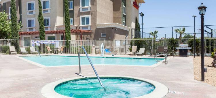 维克托维尔浩枫温德姆公寓(Hawthorn Suites by Wyndham Victorville)图片