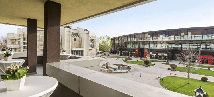 雅西市中心温德姆华美达酒店(Ramada by Wyndham Iasi City Centre)图片
