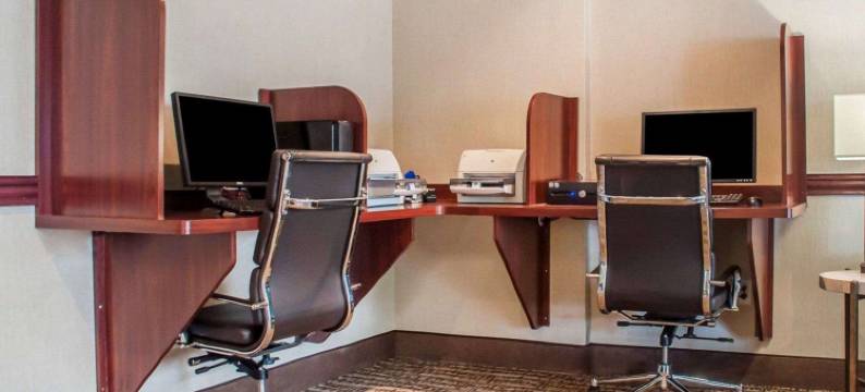 沃尔登广场购物中心附近凯艺酒店(Quality Inn Near Walden Galleria Mall)图片