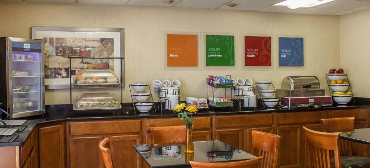韦瑟斯菲尔德哈特福德舒适酒店(Comfort Inn Wethersfield - Hartford)图片