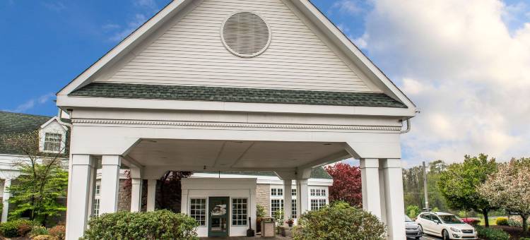 匹兹堡机场凯艺酒店(Quality Inn Pittsburgh Airport)图片