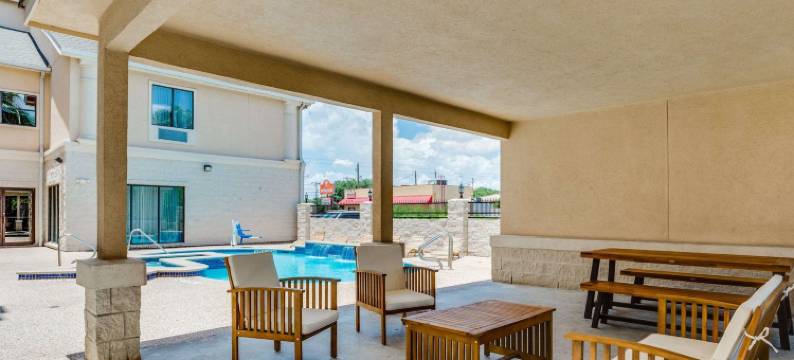 迪尔帕克帕萨迪纳舒适全套房酒店(Comfort Suites Deer Park Pasadena)图片