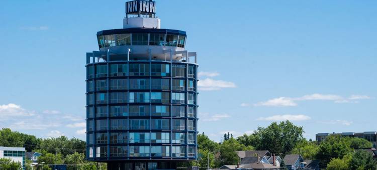 克拉丽奥湖畔会议中心酒店(Clarion Lakeside Inn & Conference Centre)图片