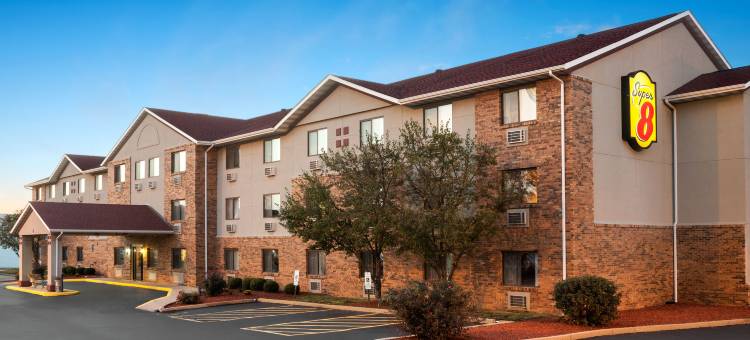 费尔维尤高地-圣路易斯速8酒店(Super 8 by Wyndham Fairview Heights-St. Louis)图片