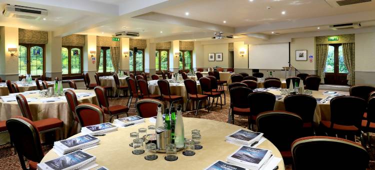 阿尔维斯顿庄园麦克唐纳德酒店(Macdonald Alveston Manor Hotel)图片