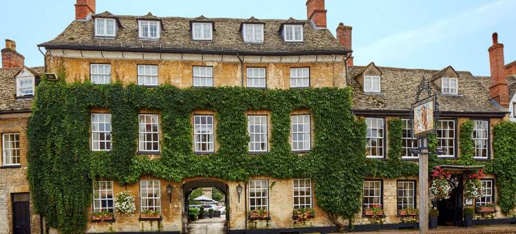 麦克唐纳德大熊酒店(Macdonald Bear Hotel)图片