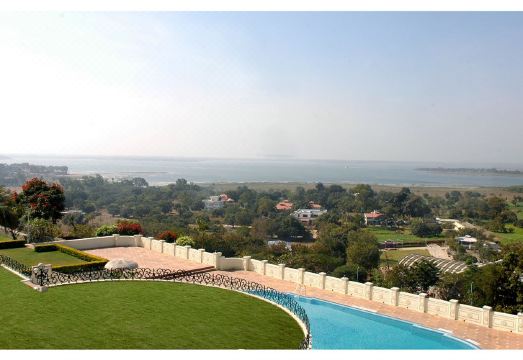 Noor-Us-Sabah PalaceHotel Overview