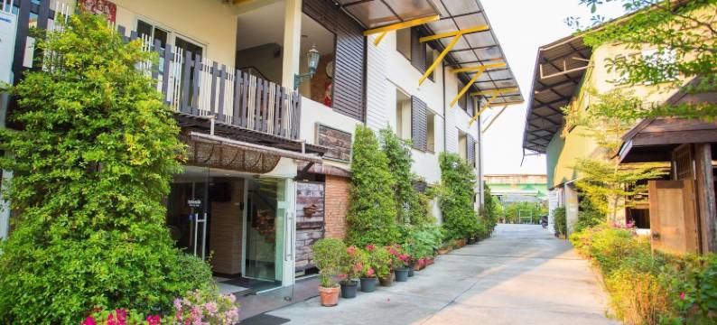 曼谷坚果大市场6号奈达客房(Nida Rooms on Nut 6 Mega Mall)图片