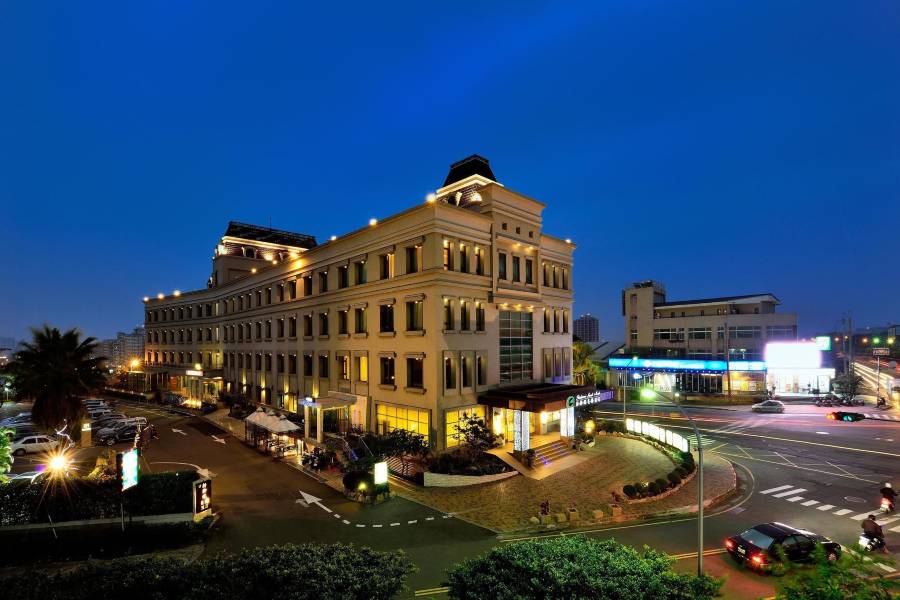 台中新幹線花園酒店
