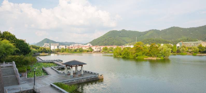 东方大酒店(开化临湖路店)图片