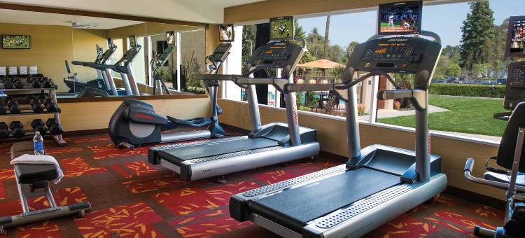 洛杉矶伍德兰希尔斯万怡酒店(Courtyard Los Angeles Woodland Hills)图片