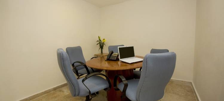 夸察夸尔科斯论坛One酒店(One Coatzacoalcos Forum)图片