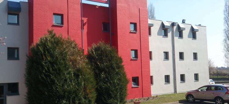 法国巴耶布里特酒店(Brit Hotel Baillet-en-France)图片