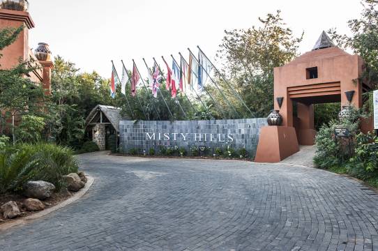 米斯泰山乡村酒店(Misty Hills Country Hotel, Conference Centre & Spa)