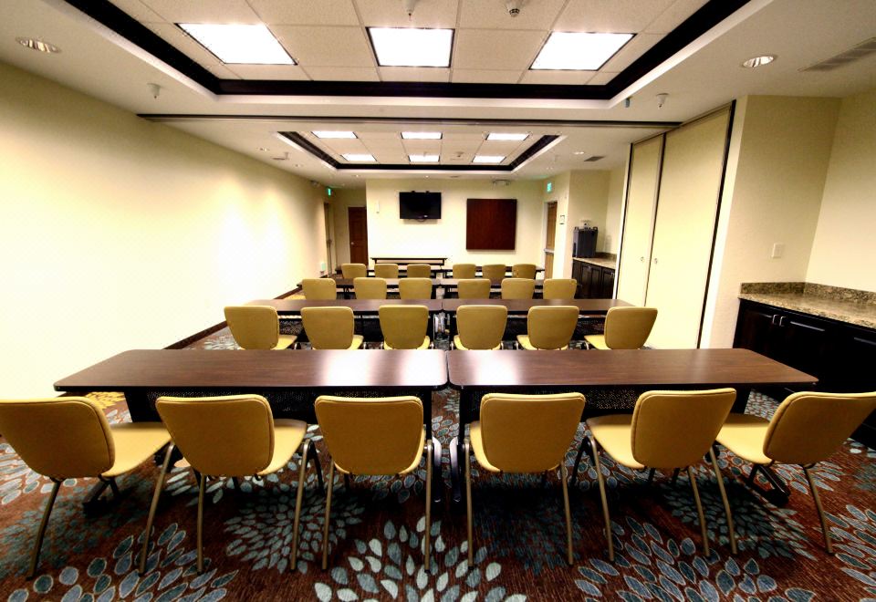 Staybridge Suites Minot Over view