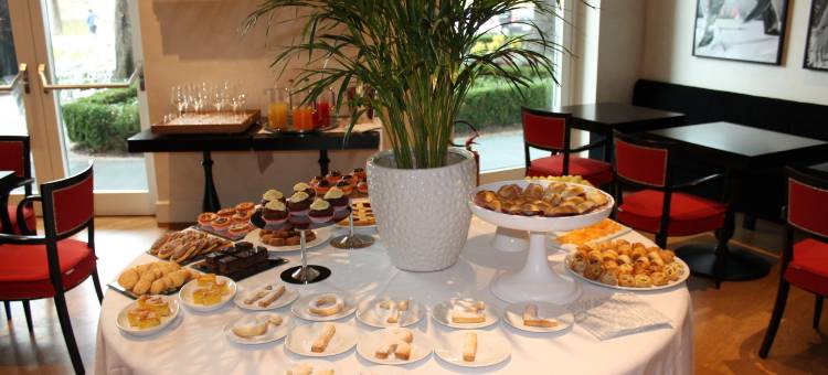 斯里酒店(Siri Hotel)图片