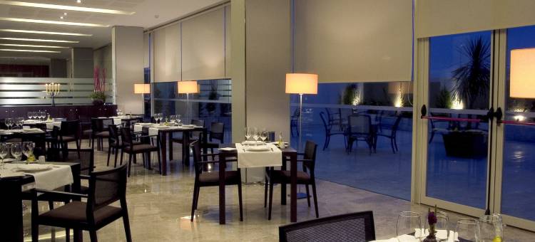 华伦西亚艾克松酒店(Hotel Xon's Valencia)图片