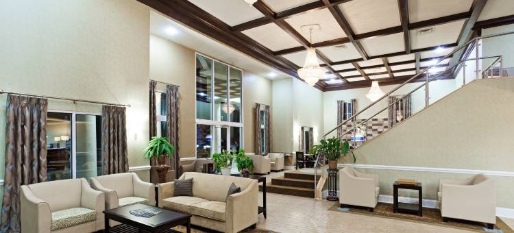 舒适套房酒店-近格林伍德大学(Comfort Inn & Suites Greenwood Near University)图片
