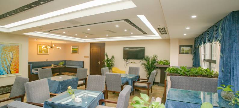 品宜假日酒店(成都火车东站槐树店地铁站店)图片