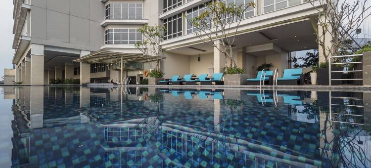 美爵索罗巴鲁酒店(Grand Mercure Solo Baru)图片