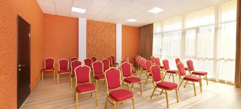 埃默拉尔德酒店(Emerald Hotel)图片