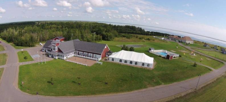 德塞夫勒河镇度假村(Villegiature Deux Rivieres Resort)图片