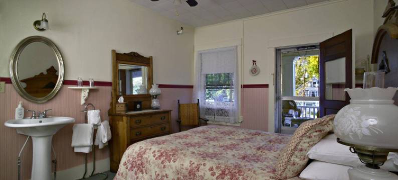 弗尔特昂旅馆和餐厅(Fullerton Inn & Restaurant)图片