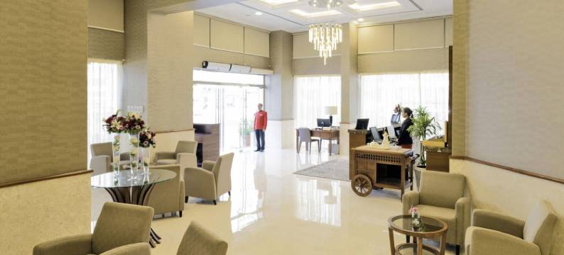 阿联酋广场酒店(Emirates Plaza Hotel)图片