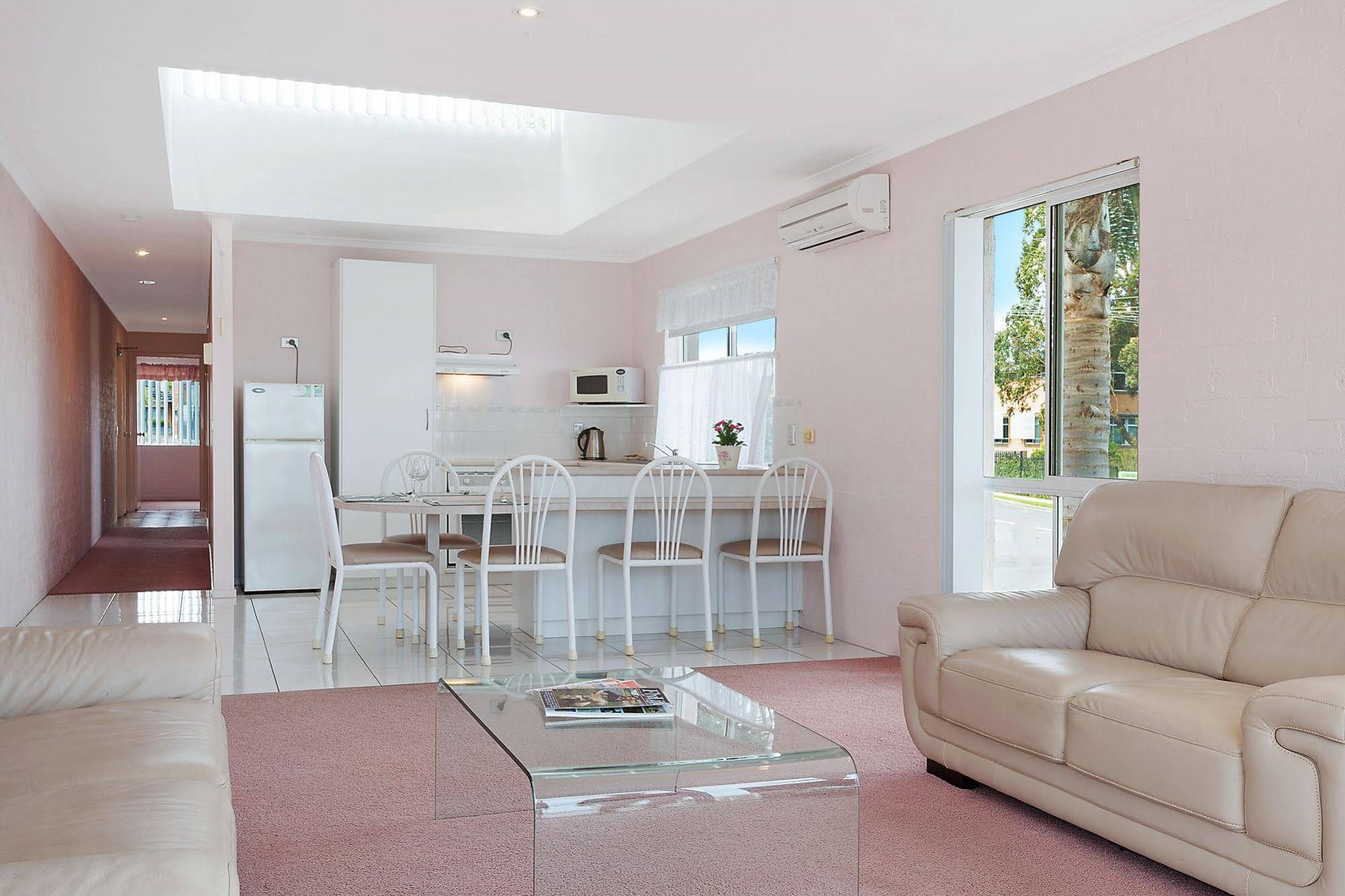 Beach Street Apartments Over view