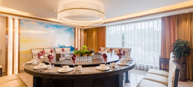 龙南龙翔国际酒店(万达广场店)图片